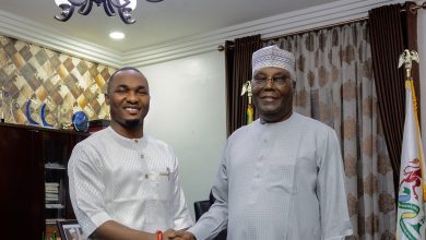 Photo of Atiku hosts PLG chairman, Prince Omoha Nduka